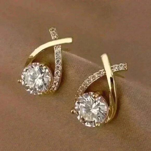 Elegant Lab Diamond Stud Earrings with Sparkle Crystals in Gold - Picture 1 of 2